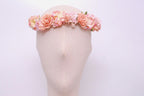 Haarband aus Papierblumen mit Pfirsichrose als Haaraccessoire für Hochzeitsfeiern