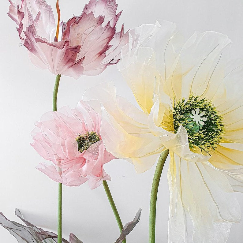 Riesige Organza Blumen als Dekoration für Events, Hochzeiten und Zuhause, 1,2-1,9m Höhe, in Rosa Weiß Orange
