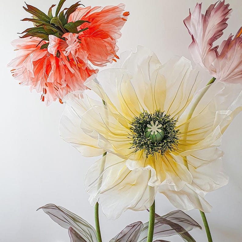Riesige Organza Blumen als Dekoration für Events, Hochzeiten und Zuhause, 1,2-1,9m Höhe, in Rosa Weiß Orange