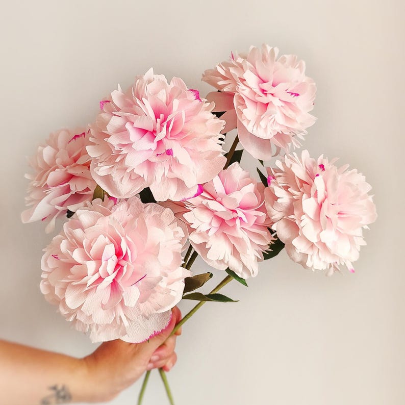 Krepppapier Pfingstrosen, handgemachte künstliche Blumen, Sommer Hochzeitsdeko, boho