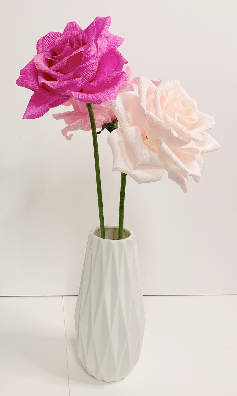 Krepppapier Rose Handgefertigt, 12 Zoll Stiel, 6 Zoll Blüte