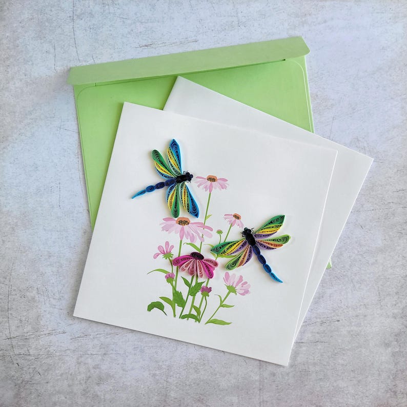 Quilling Grußkarte Libellen mit Blumen - Handgefertigte 3D Karte - 15 cm x 15 cm