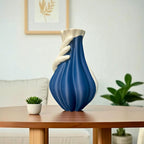 Moderne Skulpturvase mit umarmenden Händen, 21 cm, Premium PLA, zeitgenössisches Herzstück