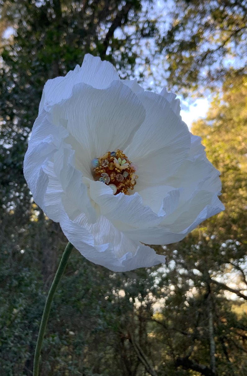 Mohnblumen-Kunstblumenstrauß aus handgefertigtem Krepppapier