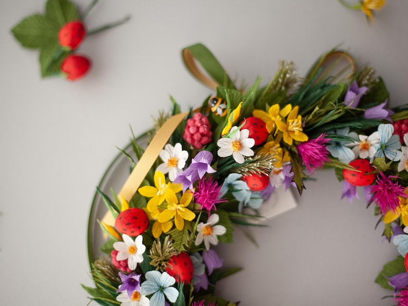 Handgemachter Wildblumenkranz - Papierblumen Sommerdeko 25cm