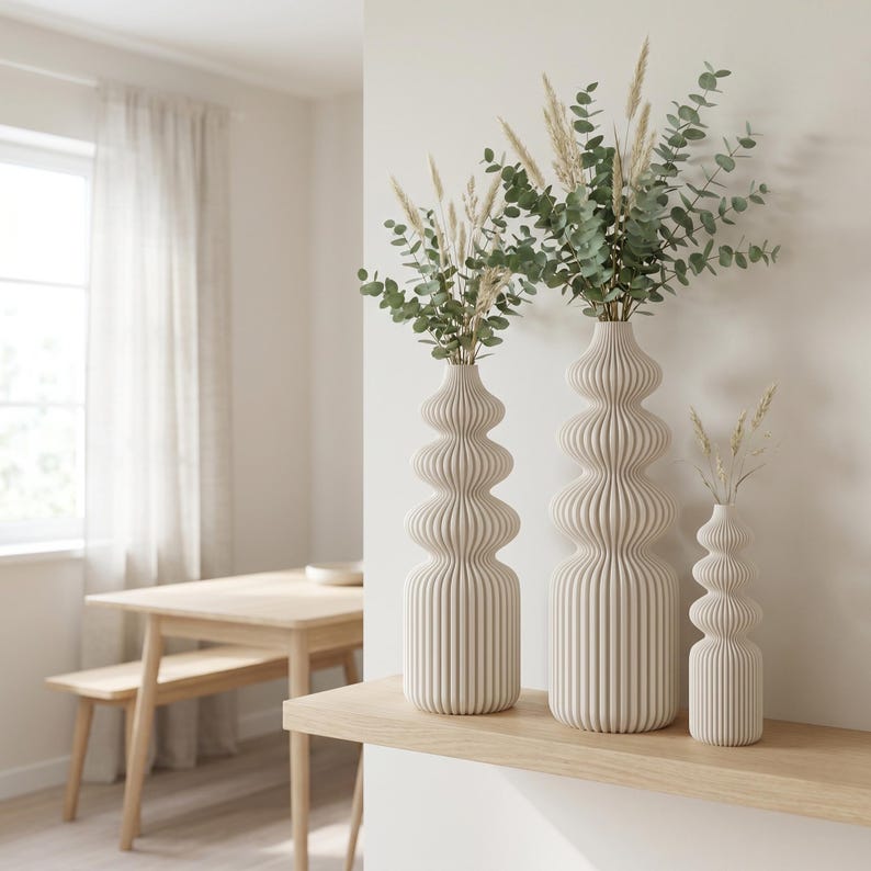 Rippenvasen-Skulptur in 5 Größen | Schlanke Nordic Vase für Trockenblumen | 3D-Druck, Matter Look