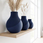 Bauchige Rillenvase mit Spiral-Twist – Neki Edge, für Trockenblumen, 3D-Druck, Mattschwarz