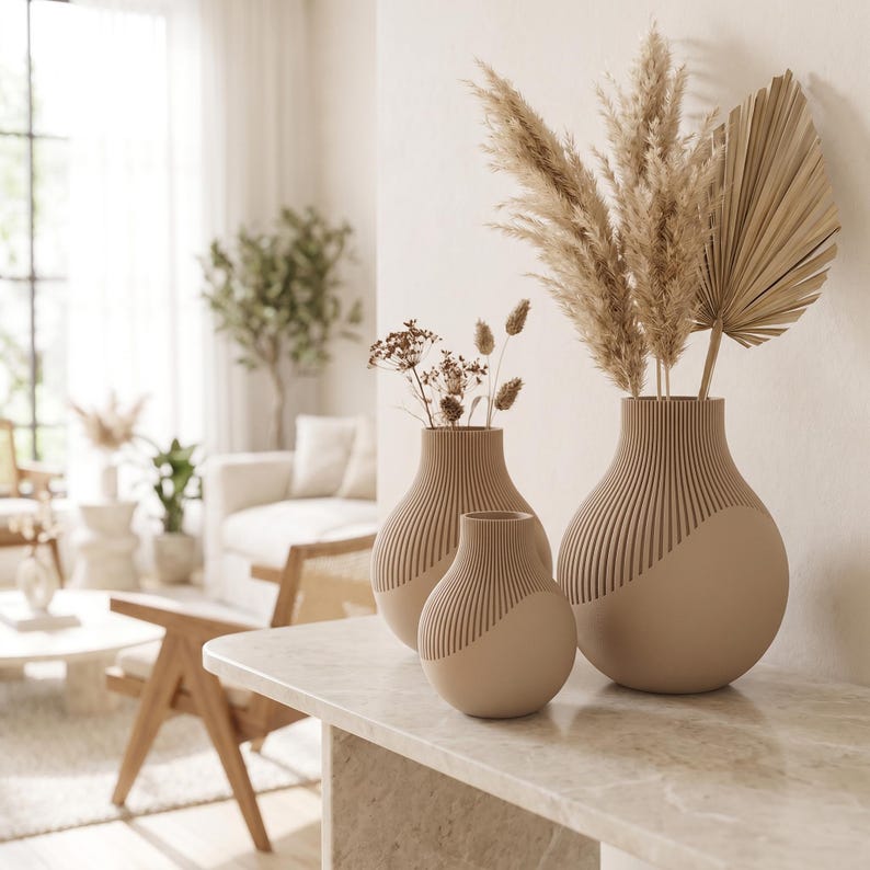 Bauchige Rillenvase mit Spiral-Twist – Neki Edge, für Trockenblumen, 3D-Druck, Mattschwarz