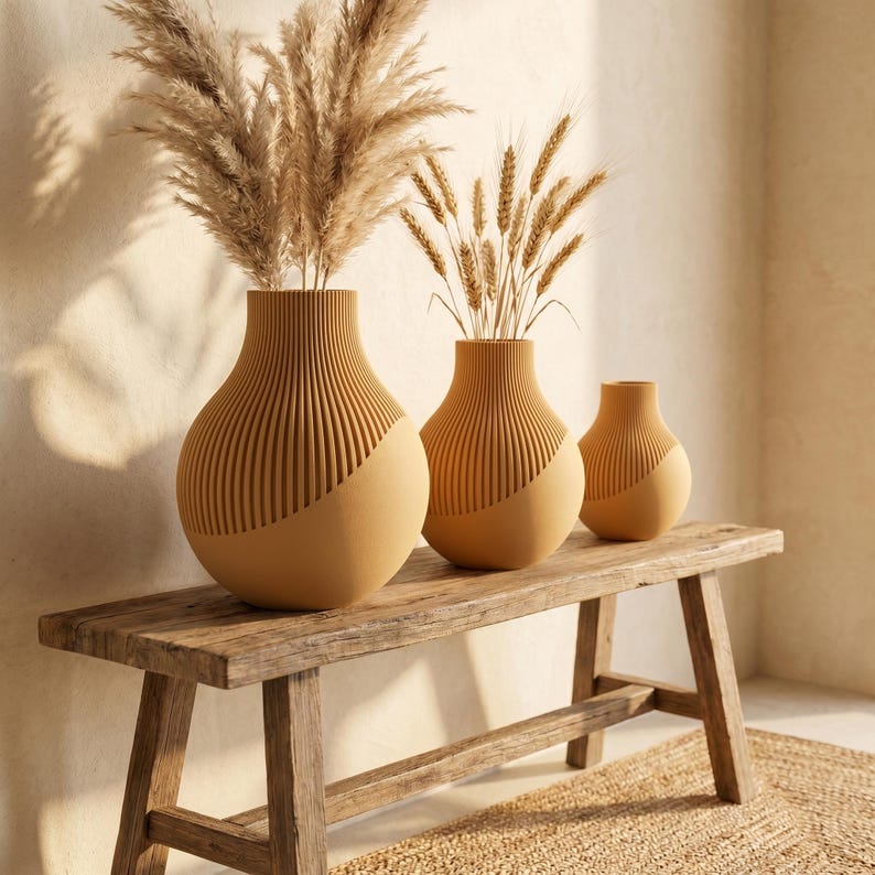 Bauchige Rillenvase mit Spiral-Twist – Neki Edge, für Trockenblumen, 3D-Druck, Mattschwarz