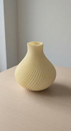 SPIRAL Design Vase für Trockenblumen, frische Blumen & Pampasgras, PLA, PP-Einsatz