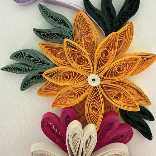 3D Quilling Wandkunst Goldrahmen Blumen Porträt Handgefertigt Papierkunst 38x53cm